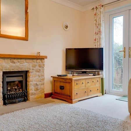 Barley Cottage Whittington  Екстер'єр фото