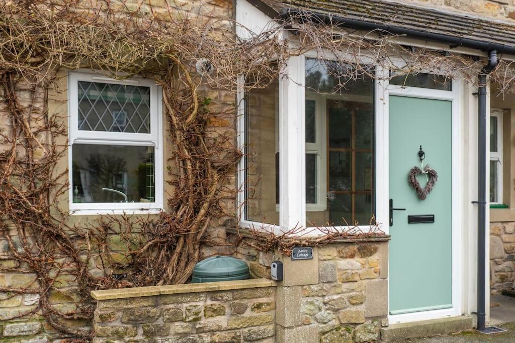 Barley Cottage Whittington  Екстер'єр фото